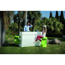 Barra de bar Barzinza con luz blanca 